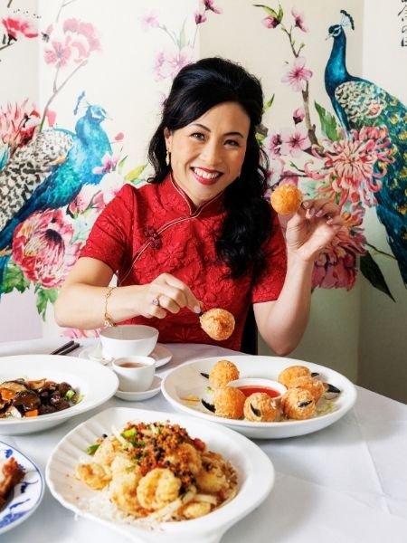 eva pau introducing herself